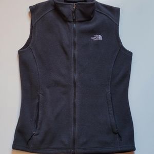 ᴛʜᴇ ɴᴏʀᴛʜ ғᴀᴄᴇ ғʟᴇᴇᴄᴇ ᴠᴇsᴛ ᴡᴏᴍᴇɴs ᴍᴇᴅɪᴜᴍ